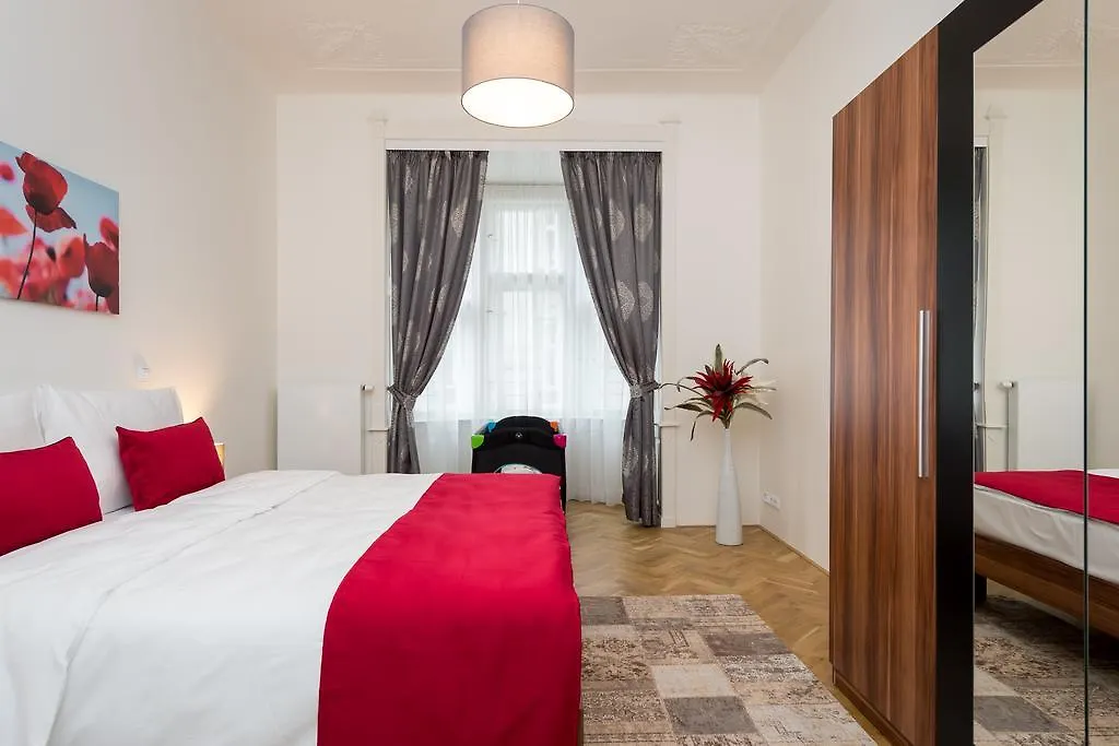 Love To Live Apartments Prag Tjeckien