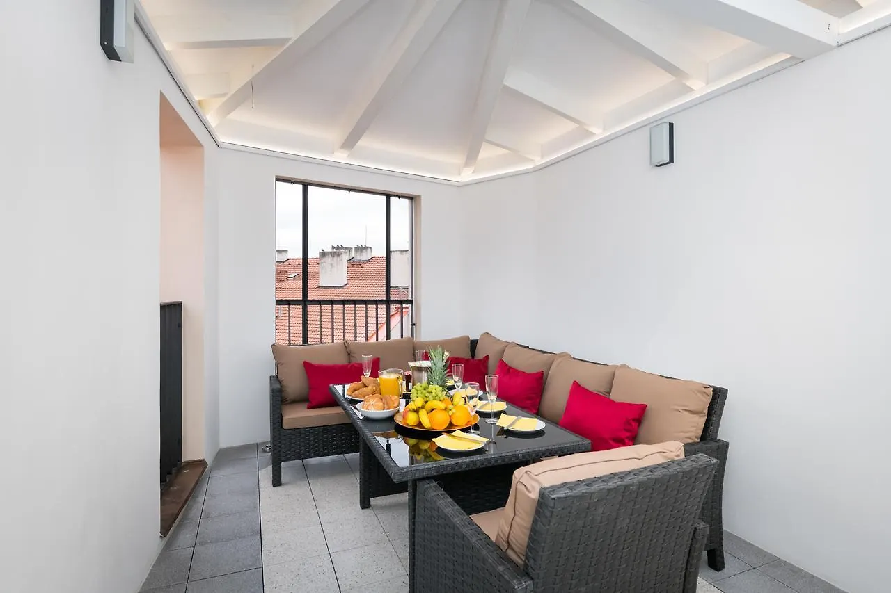 Love To Live Apartments Prag