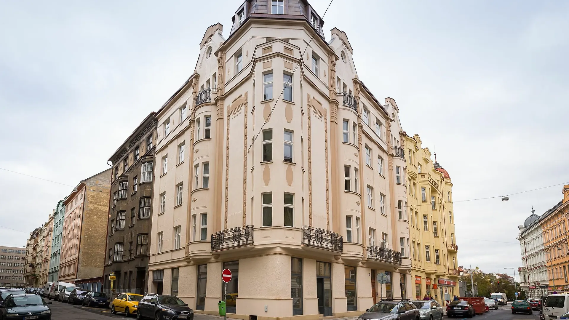 Love To Live Apartments Prag